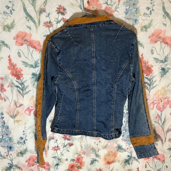 Vintage Blue and Tan Jean Jacket with Suede Accents - Picture 7 of 11